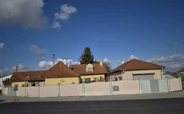 Gemütliches Landhaus mit viel Potenzial