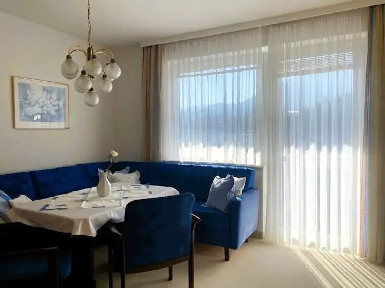 Schmuckstück mit sonniger Loggia! 3-Zimmer-Wohnung ohne Lift!