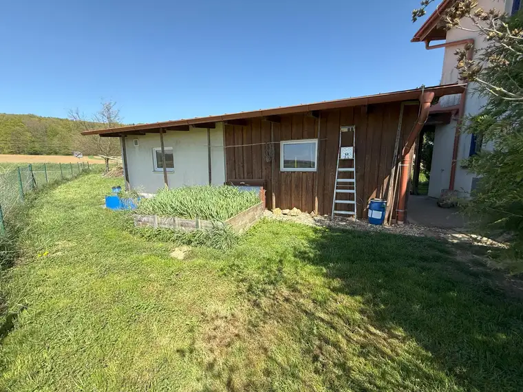 Charmantes Wohnhaus mit großem Garten für Familien, Naturliebhaber oder Selbstversorger