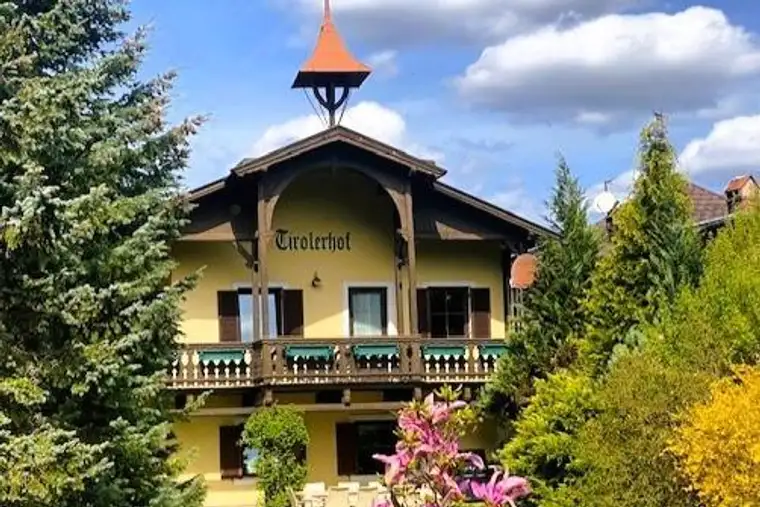 Villa mit Charakter, Ausblick und Ruhe!