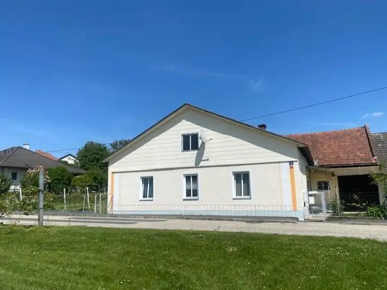 Bauernhaus mit Potenzial für Selbstversorger, Tierhaltung &amp; Rückzug ins Grüne