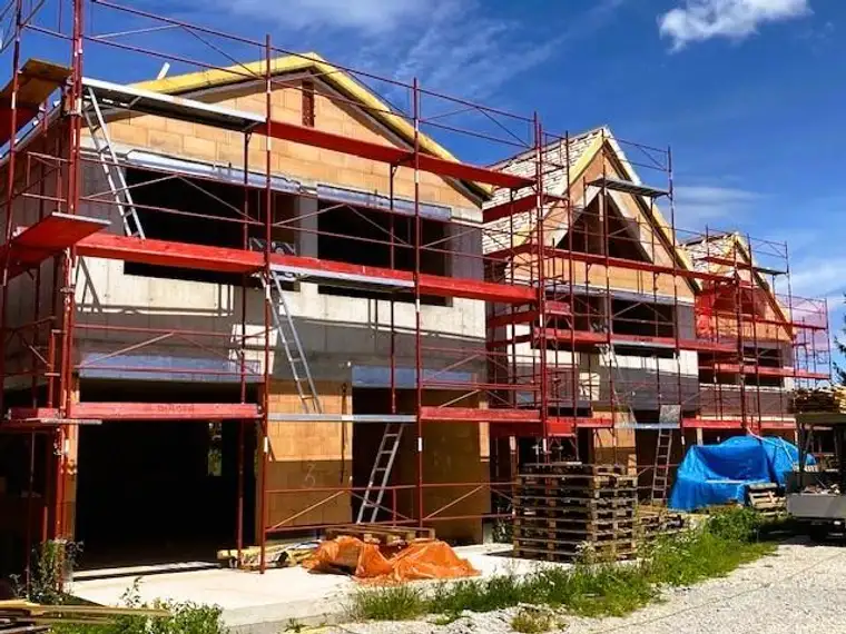 Einzigartiges Bauprojekt im Herzen von Bad Fischau!