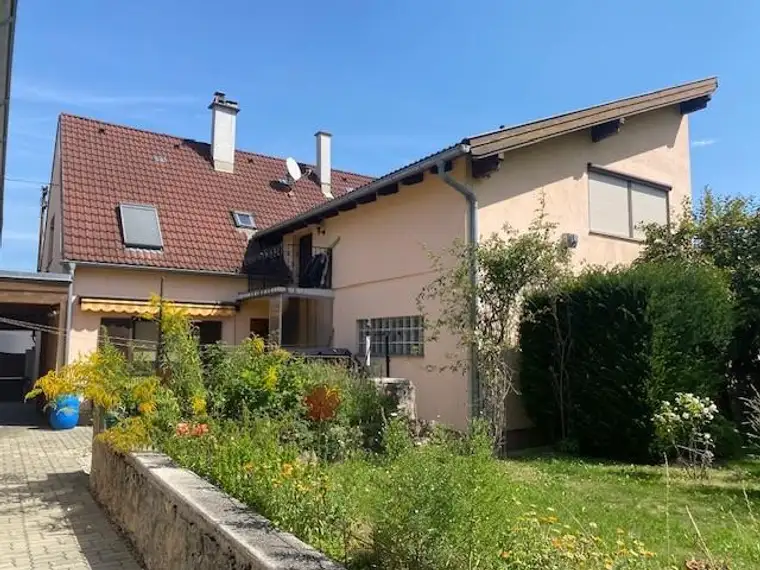 Familienwohnsitz inkl Baulandreserve! Grünoase mit Nebengebäude!