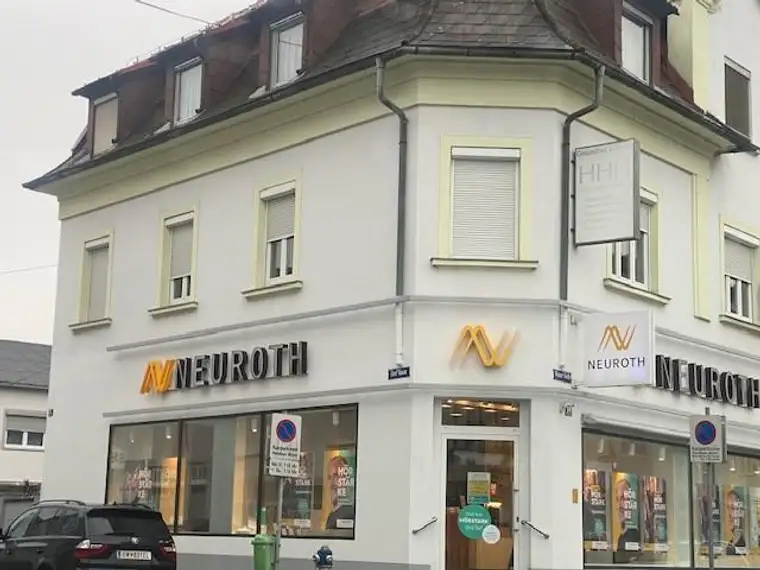 Mehrheitsanteile Zinshaus plus Grundstück im Zentrum