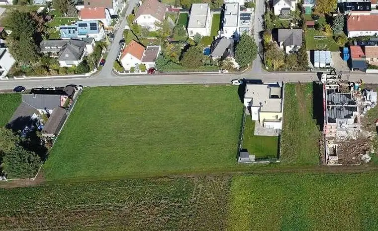 Sonniger Baugrund in Kapellerfeld Nähe Stadtgrenze Wien