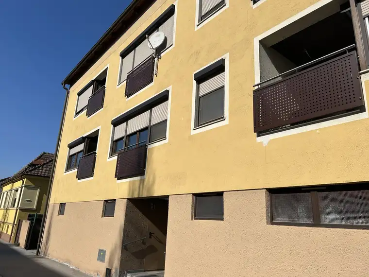 Familien-Wohnung in Hohenau zum Sanieren