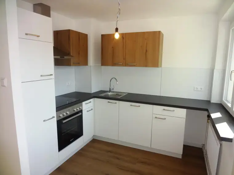 Helle 2-Zimmer Mietwohnung!