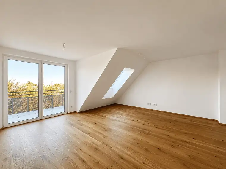 Penthouse-Feeling pur – 2 Zimmer, Terrasse mit Grünblick