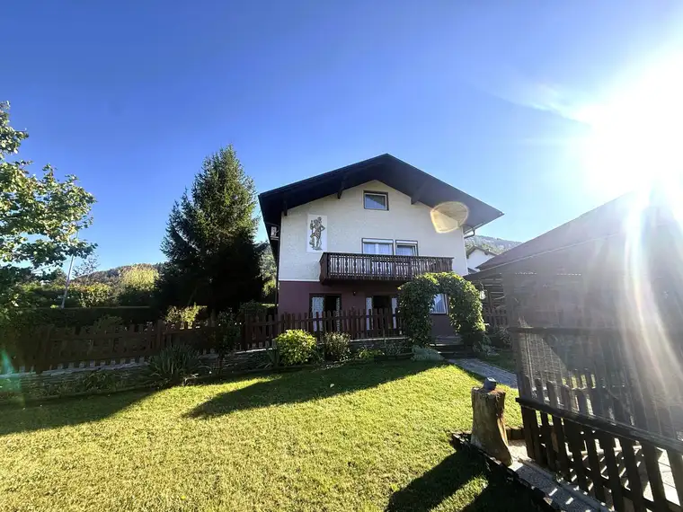 Ruhe, Raum und Weitblick: Einfamilienhaus mit großem Garten und Weitblick!