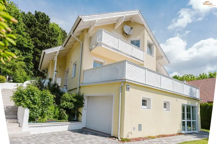 Charmante Landhausvilla mit ausreichend Platz für Ihre Familie
