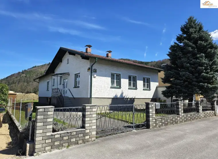 Ein Ort zum Ankommen – Besonderer Bungalow in idyllischer Lage von Seebenstein