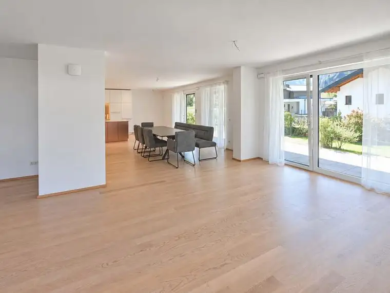 Neuwertige Gartenwohnung in Flachau - exklusiv und außergewöhnlich großzügig