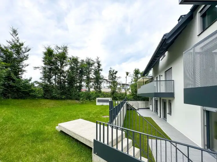 Mattsee "SEENSWERT" W2 - 4 Zimmer Neubauwohnung mit großem Privatgarten &amp; Terrasse | Bezug in Kürze möglich!