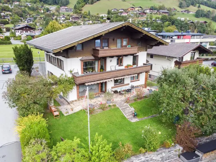 Mehrfamilienhaus mit viel Potential in top Lage von Piesendorf