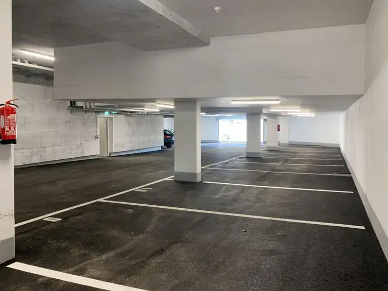 Tiefgaragenstellplätze zu vermieten - Piesendorf "Weitblick"