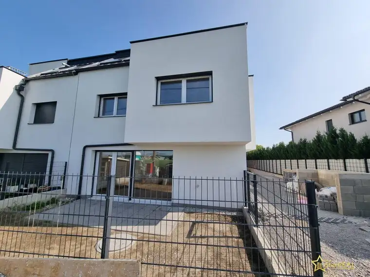 SÜDSEITE! 128m² WNFL! EXQUISITES, SCHLÜSSELFERTIGES 5-ZIMMER-ZIEGELHAUS. 3 Bäder. 3 Toiletten. Elektrische Rollläden, Klimavorbereitung, edler Parkett und Sanitärkeramik!