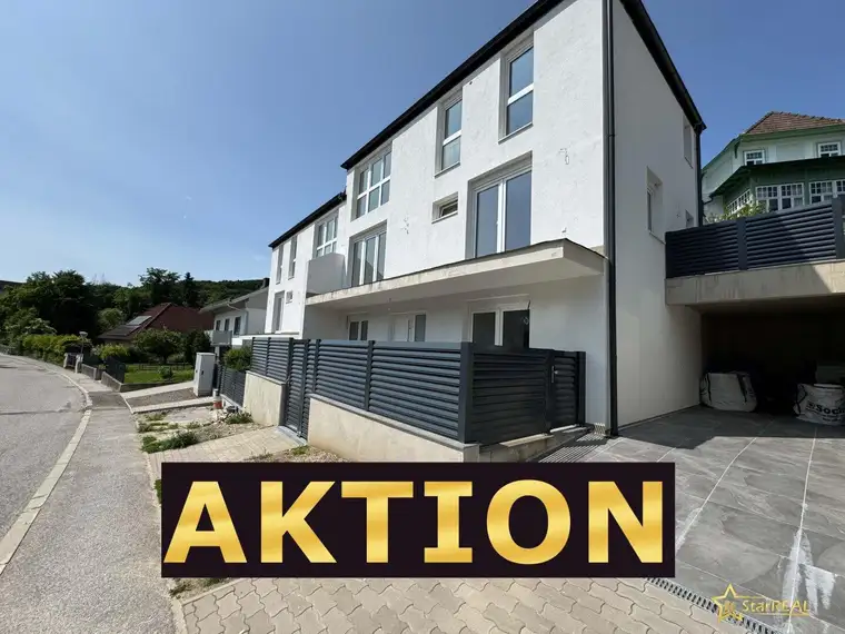 AKTIONSPREIS! CARPORT. 5 ZIMMER. 2 BALKONE. 2 TERRASSEN. PROVISIONSFREI für den Käufer.