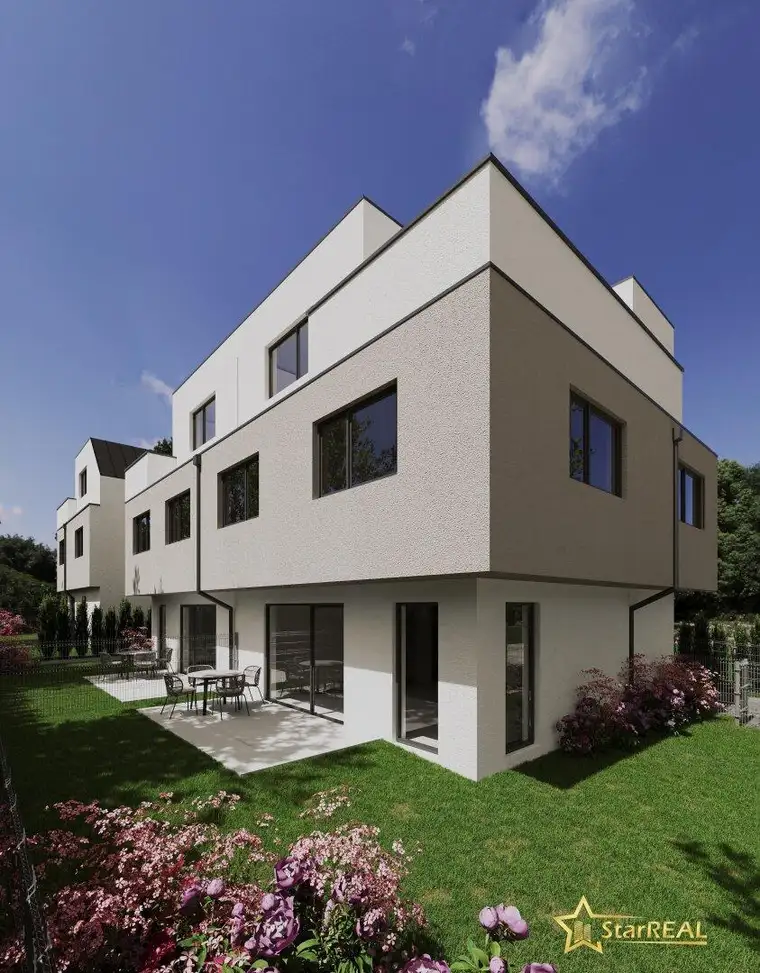 Maria Grace Deutschbauer, StarREAL OG
