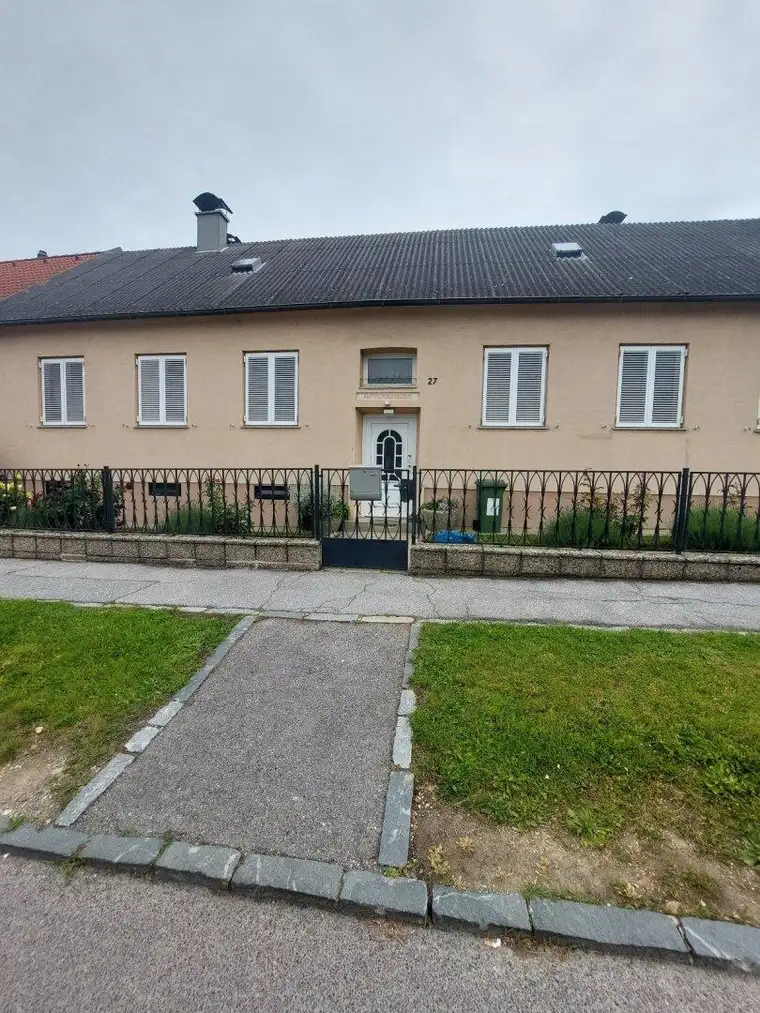 2405 Bad Deutsch Altenburg - Landhaus mit zwei Wohneinheiten
