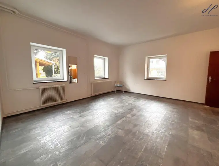 Geschäftslokal in guter Lage im Kurort Bad Schönau zu vermieten