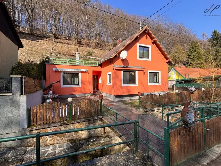 Gepflegtes Einfamilienhaus mit gemütlichem Garten in Lockenhaus