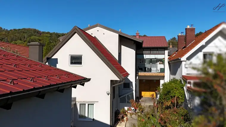 „Viel Platz zum Leben – charmantes Wohnhaus mit Einliegerwohnung und idyllischem Innenhof“