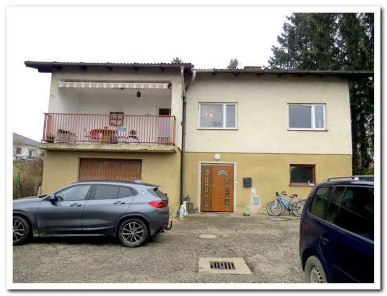 Nahe 3702 Niederrußbach/Zaußenberg am Wagram: Einfamilienhaus auf einer Wohnebene auf großem, uneinsehbaren Grundstück
