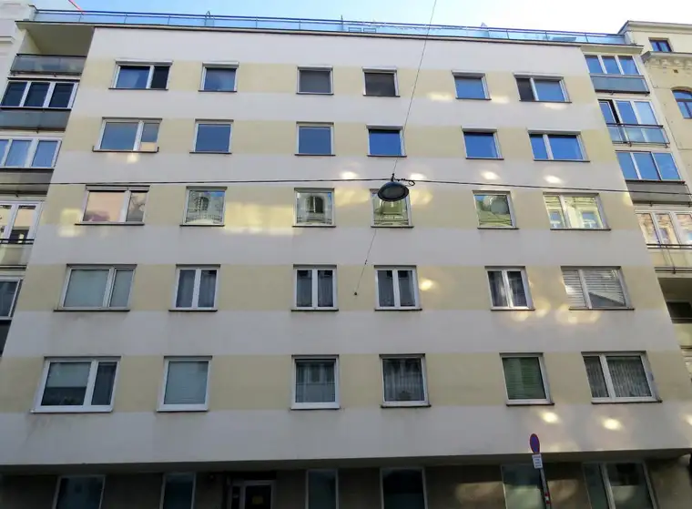 1090 Wien/Ums Eck U4 Friedensbrücke: 3 Zimmer-Wohnung mit Garagenstellplatz