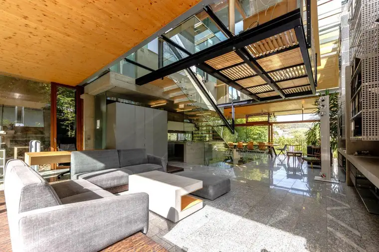 ARCHITEKTURIKONE DER MODERNE - ALLEINBEAUFTRAGT!