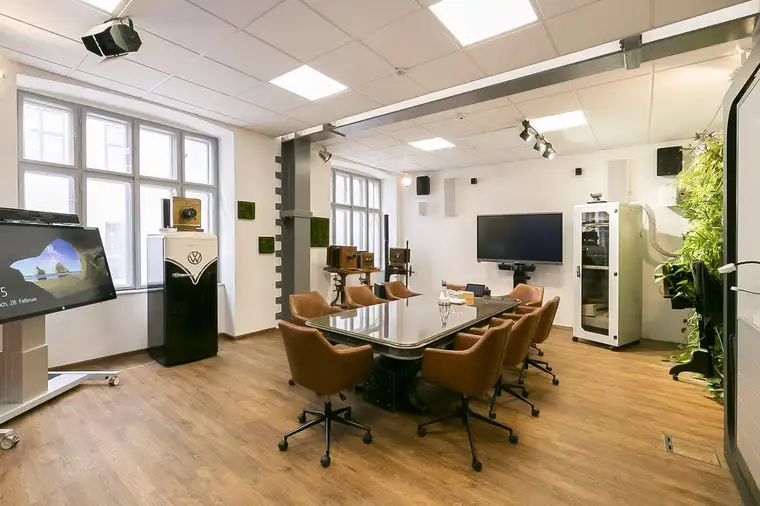 ATTRAKTIVE STAFFELMIETE! BÜRO MIT TOP VERKEHRSANBINDUNG SCHON AB € 9/m2 !