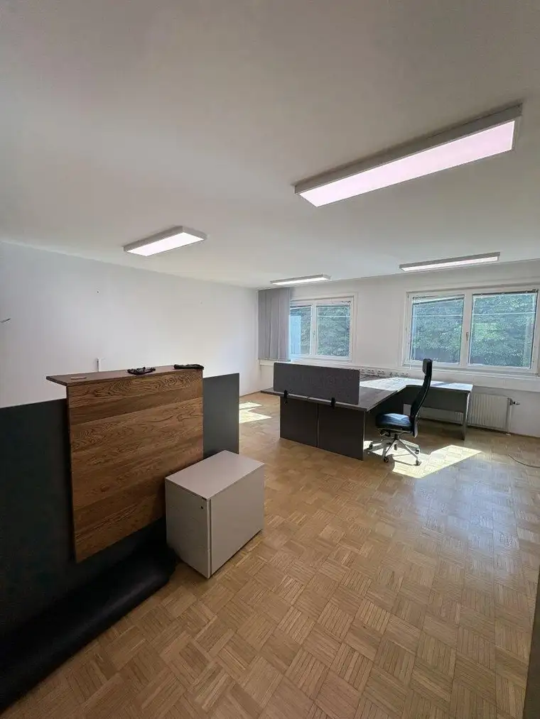 Augasse | Büro mit Terrasse und Gemeinschaftsgarten