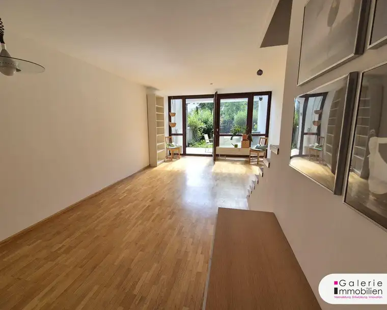 Bezaubernde Maisonette mit Loggia und Gärtchen - sonnig und hell