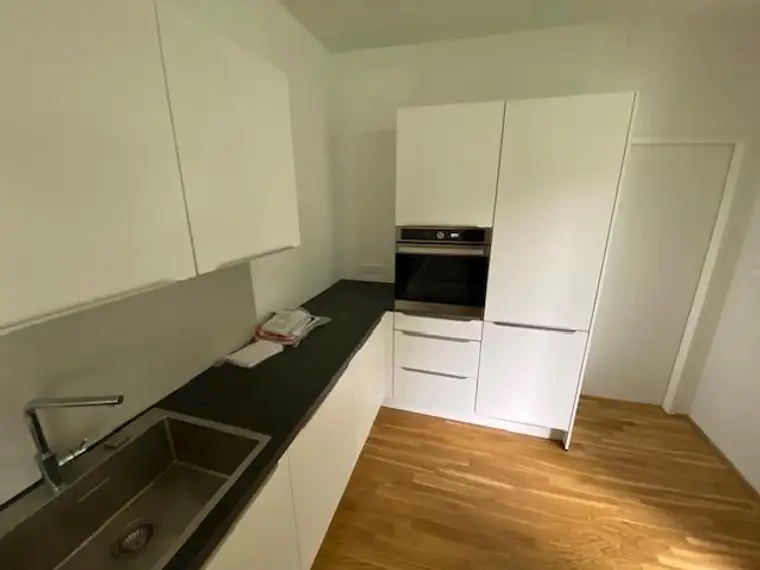5-Zimmer-Wohnung mit Loggia an der Glan in Liefering - 5020 Salzburg - zur Miete