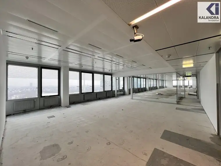 360 TOUR // BÜROFLÄCHE im ARES TOWER