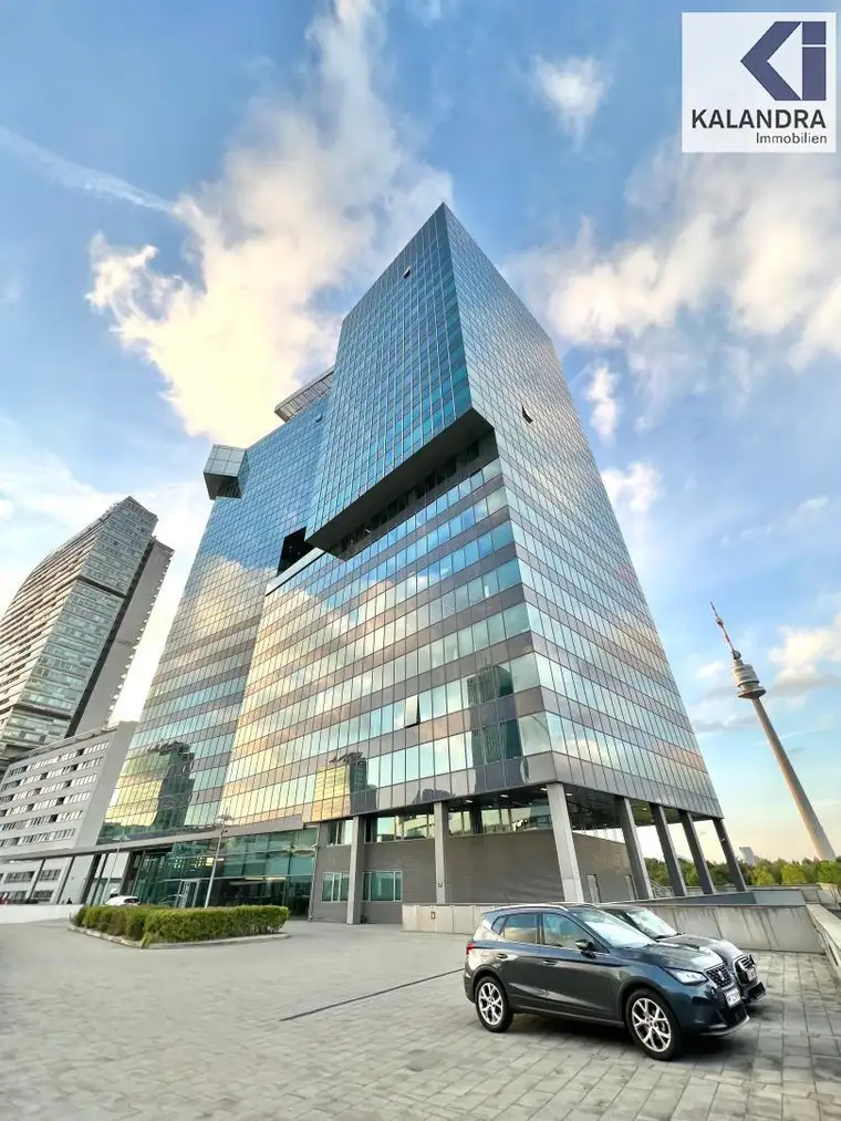 360 TOUR //GROSSRAUM-BÜRO IM SATURN TOWER