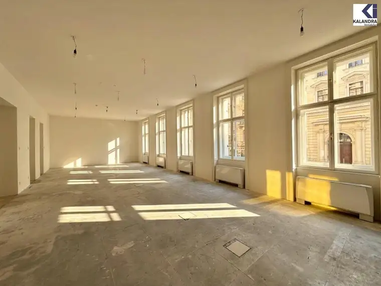 360 TOUR // REPRÄSENTATIVES BÜRO NAHE RATHAUSPLATZ