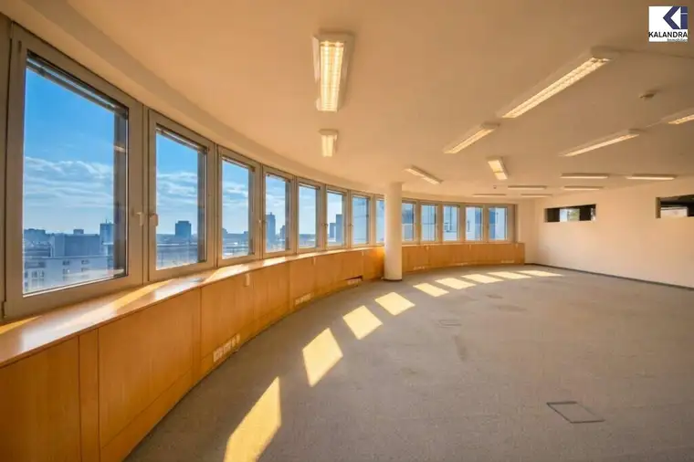 MODERNE BÜROFLÄCHEN