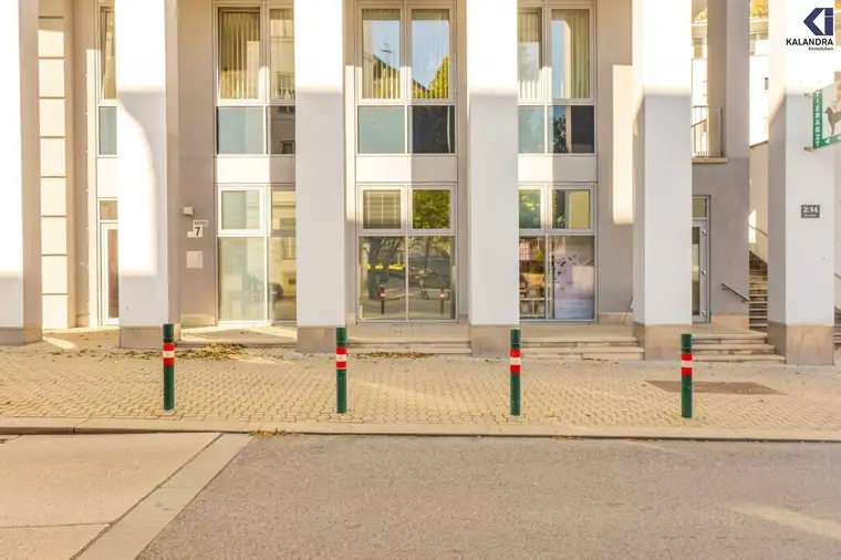 PRAXIS/ ORDINATION /NEUBAU-BÜRO IN ERDBERG