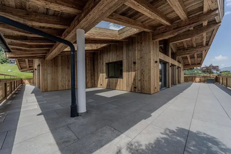 Sonnige Penthouse-Wohnung Ski-In / Ski-Out