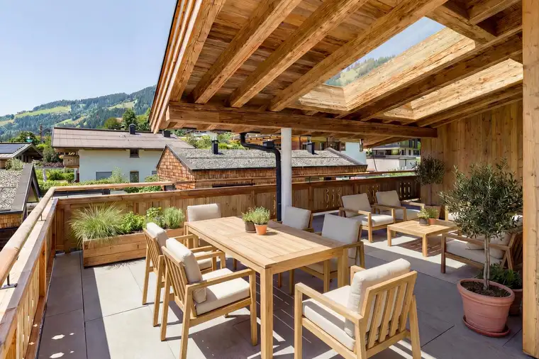 Sonnige Penthouse-Wohnung Ski-In / Ski-Out