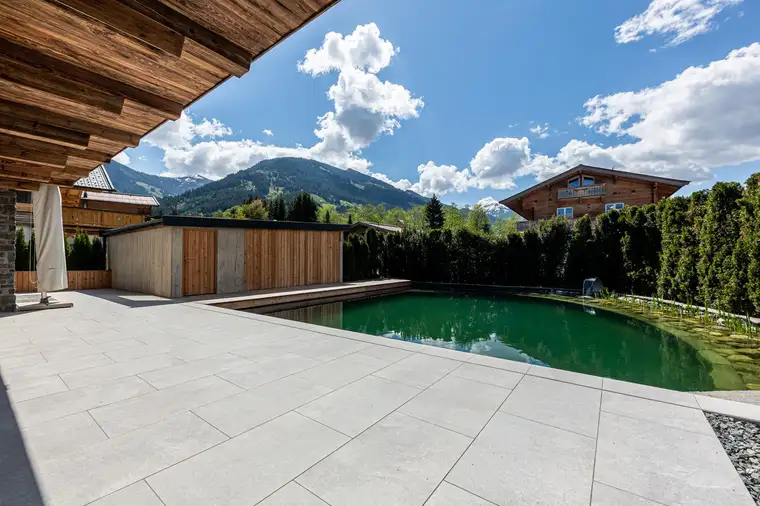 Edle Residenzen in Aurach - Top 1Gartenwohnung mit Schwimmteich