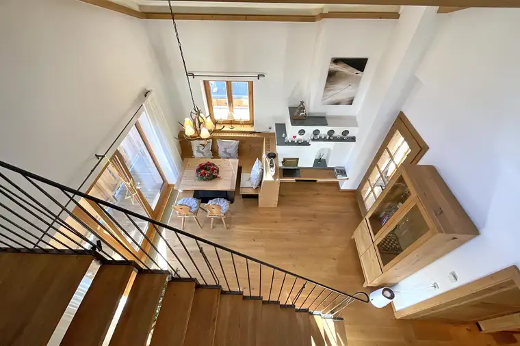 Freizeitwohnsitz - Maisonettewohnung in Aussichtslage!