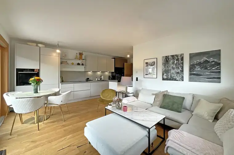 Hochwertige Neubauwohnung in Söll