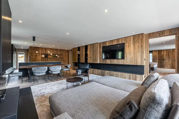 Edle Residenzen in wunderschöner Ausblicklage