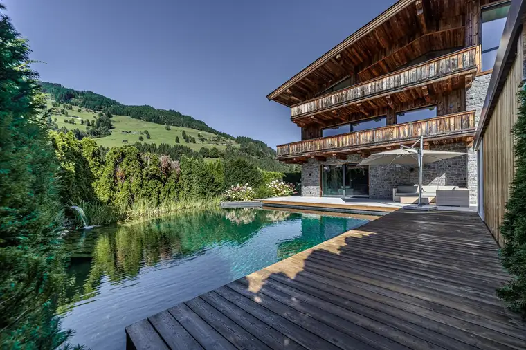 Edle Residenzen in Aurach - Top 1Gartenwohnung mit Schwimmteich