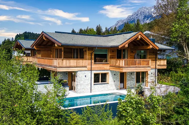 KAISERJUWEL - Chalet II mit Außenpool in sonnenverwöhnter Aussichtslage