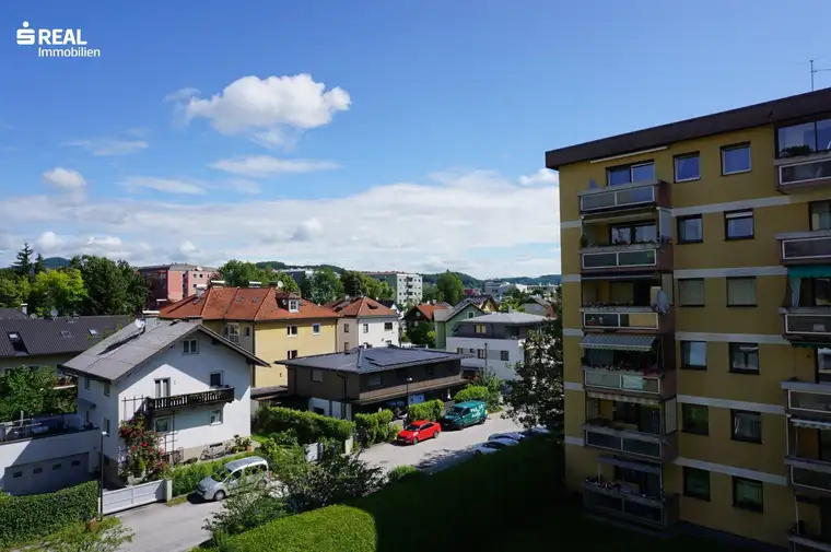 Renovierungsbedürftige 2-Zimmer-Wohnung mit Garage in Salzburg