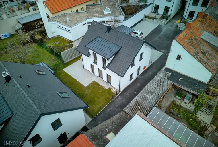 SOMMER-PREIS-NACHLASS bis 31.08.2025!!! WOHNEN ZWISCHEN TRADITION UND WEINIDYLLE – EINFAMILIENHAUS IM HERZEN VON GUMPOLDSKIRCHEN ZU KAUFEN ODER MIETKAUF MÖGLICH!