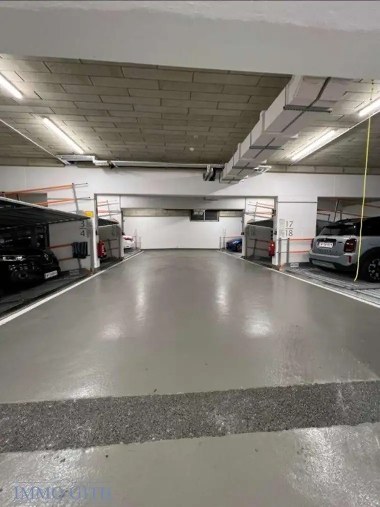 PROVISIONSFREIER TIEFGARAGENPLATZ NAHE BAHNHOF LIESING &amp; RIVERSIDE ZU MIETEN!
