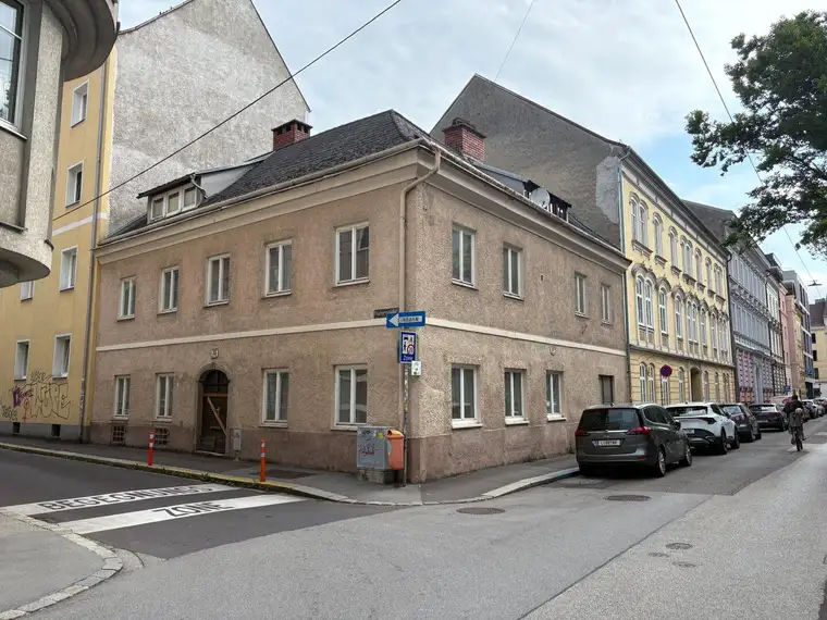 Bauträger - Wohnhaus mit 11 Wohnungen - baugenehmigt !